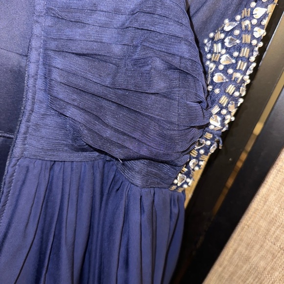 Windsor prom dress - Picture 4 of 10